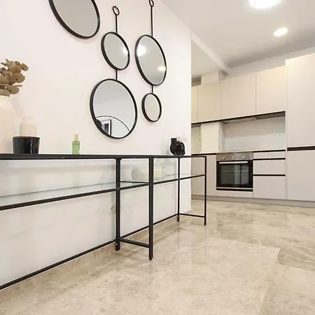 Luxury App. - Puerto Golf 马尔韦利亚